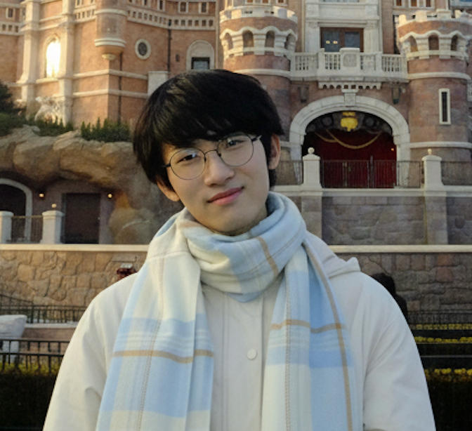 Runzhe Zhan